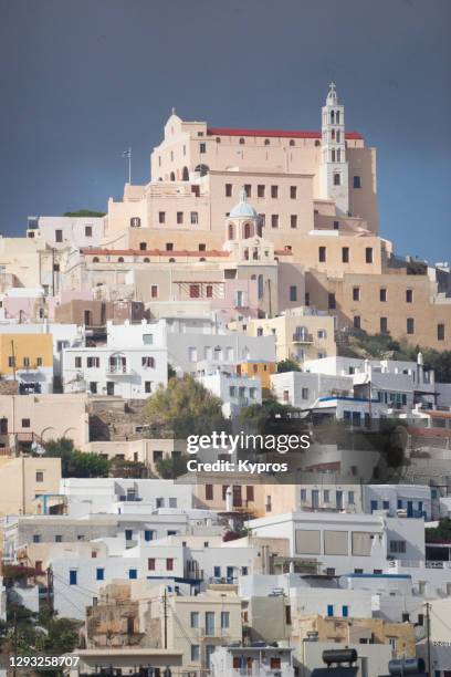 siros island, greece - also known as syros, syra - with church - siros fotografías e imágenes de stock