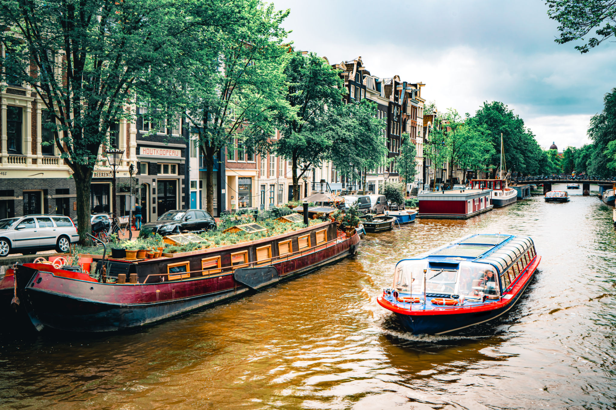 Sightseeing along Amsterdam canals Sightseeing along Amsterdam canals