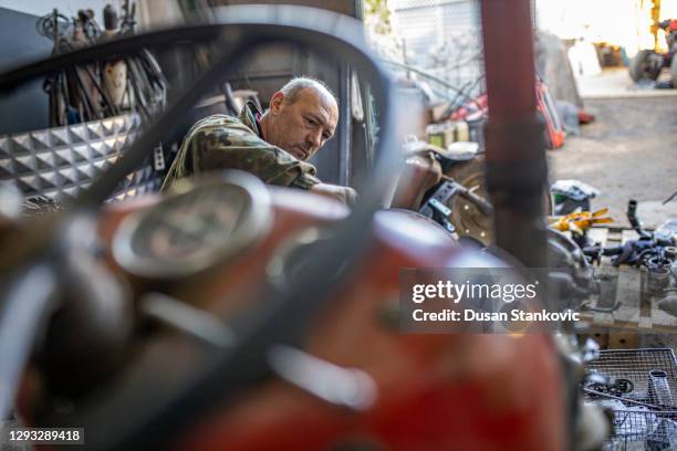 Grease Rack Vehicles 62 Grease Rack Stock Photos, High-Res Pictures, and Images - Getty Images