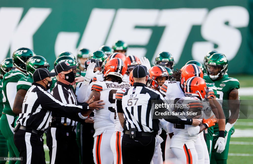 Cleveland Browns v New York Jets