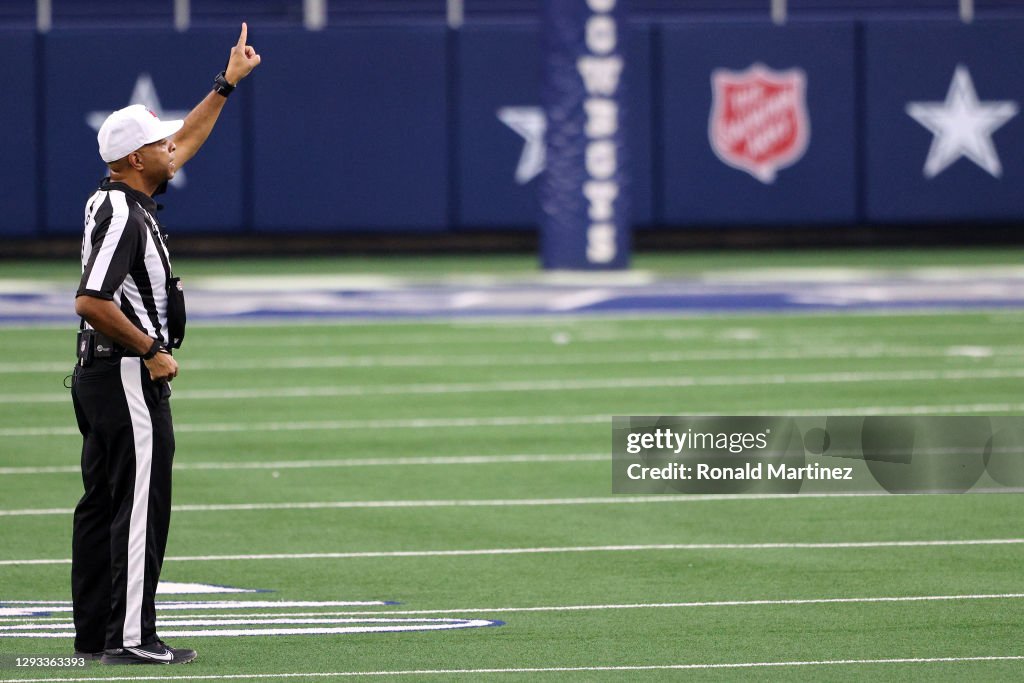 Philadelphia Eagles v Dallas Cowboys