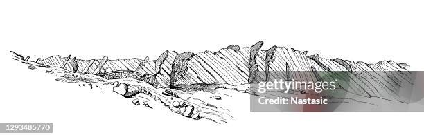 illustrazioni stock, clip art, cartoni animati e icone di tendenza di flusso di lava nel tufo sull'etna, sporgente sopra la superficie attraverso gli agenti atmosferici - mt vesuvius