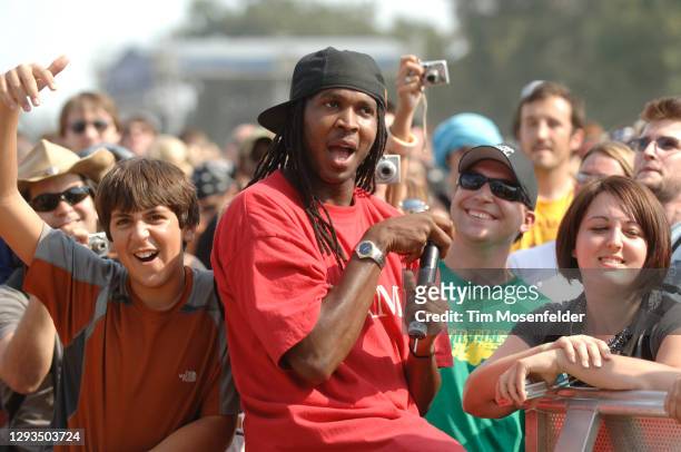 Del the Funky Homosapien performs during the Austin City Limits Music Festival at Zilker Park on September 26, 2008 in Austin, Texas.