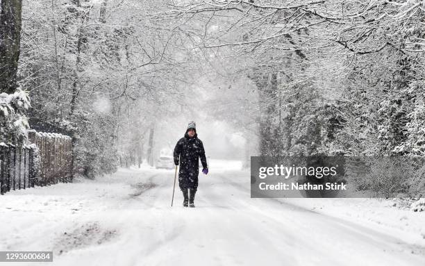 Snow Fall Hard A Heavy Fall Of Snow Photos and Premium High Res Pictures - Getty Images