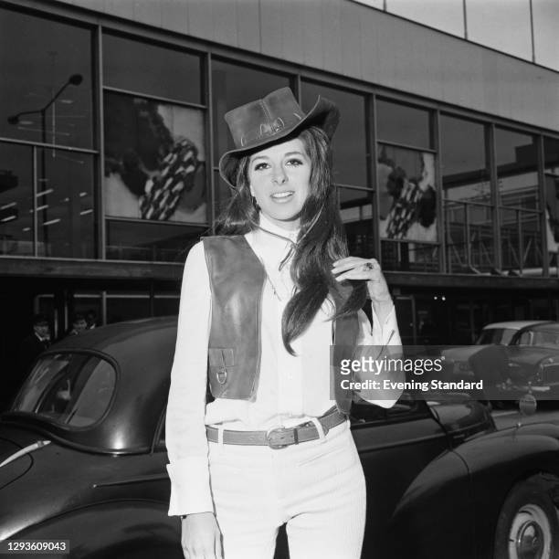 American singer-songwriter Bobbie Gentry at Heathrow Airport in London, UK, 21st May 1968.