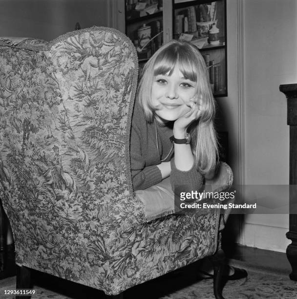 English actress Natasha Pyne, UK, 11th March 1967.