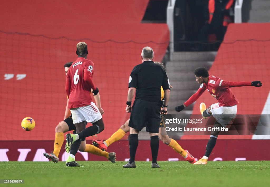 Manchester United v Wolverhampton Wanderers - Premier League