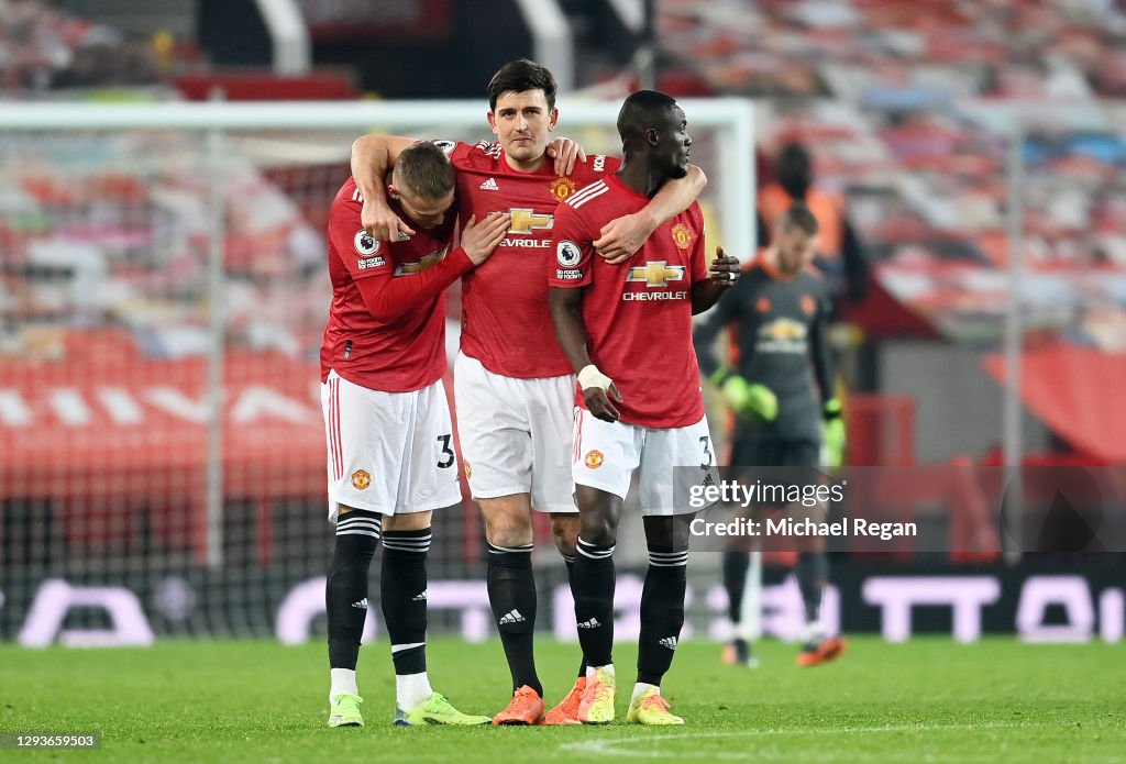 Manchester United v Wolverhampton Wanderers - Premier League
