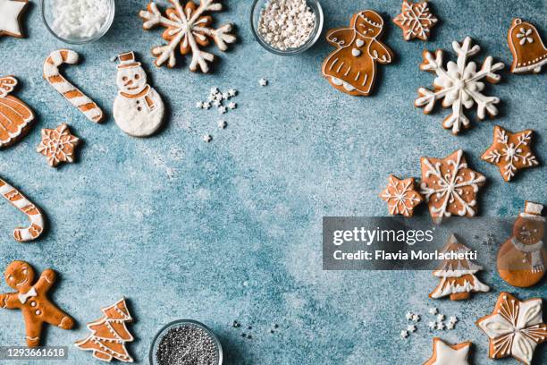 christmas cookies flat lay - christmas picture frame stock pictures, royalty-free photos & images