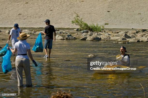 Cleaning the LA River. Ocean Kayak at FoLAR's annual 'La Gran Limpieza' clean up of the Los Angeles River. Bette Davis Picnic Area. Glendale Narrows....