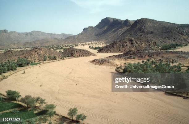 Desertscape, Niger , Tahoua Village, Dried Up River, Seasonal Rains Are Increasingly Unreliable In The Sahel Due Mainly To Climate Change,