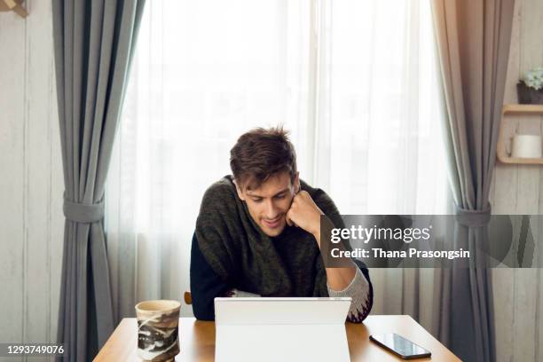 business video conference - nebenjob stock-fotos und bilder