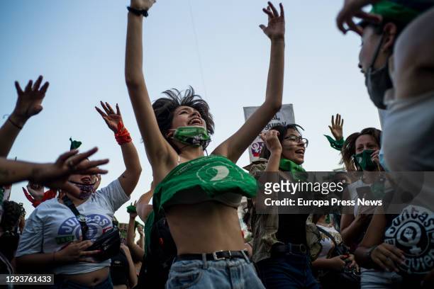 Several women participate in a rally for the legalization and decriminalization of abortion in Argentina, on December 29 in Buenos Aires, Argentina....