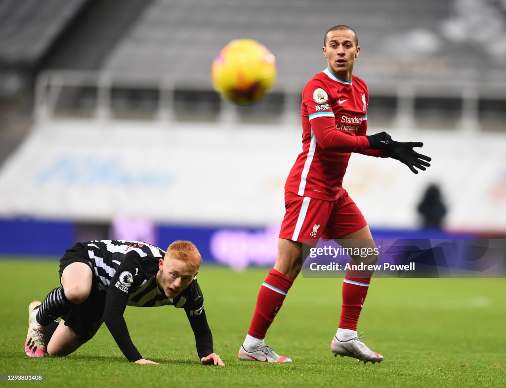 Newcastle United v Liverpool - Premier League