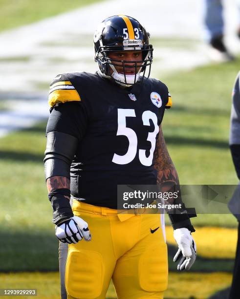 Maurkice Pouncey of the Pittsburgh Steelers warms up prior to the game against the Indianapolis Colts at Heinz Field on December 27, 2020 in...