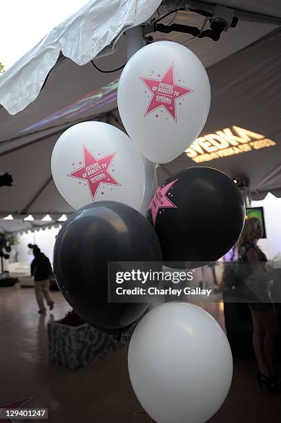 General view of atmosphere at SVEDKA Vodka's Night Of A Billion Reality Stars Premiere Event at Lexington Social House on April 7, 2011 in Hollywood,...