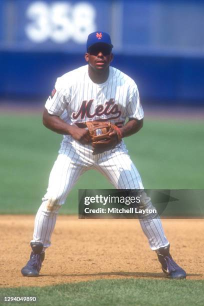 Bobby Bonilla of the New York Mets in position during a baseball game against the San Francisco Giants on July 6, 1994 at Shea Stadium in New York...