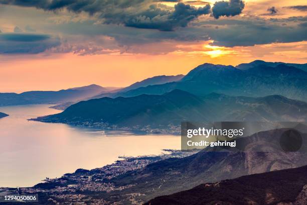 vista sobre kotor bay, montenegro - montenegro fotografías e imágenes de stock