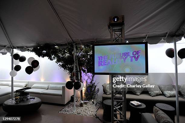 General view of atmosphere at SVEDKA Vodka's Night Of A Billion Reality Stars Premiere Event at Lexington Social House on April 7, 2011 in Hollywood,...