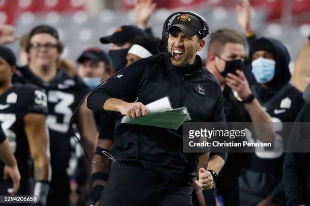 Head coach Matt Campbell of the Iowa State Cyclones celebrates during the final moments of the PlayStation Fiesta Bowl against the Oregon Ducks at...