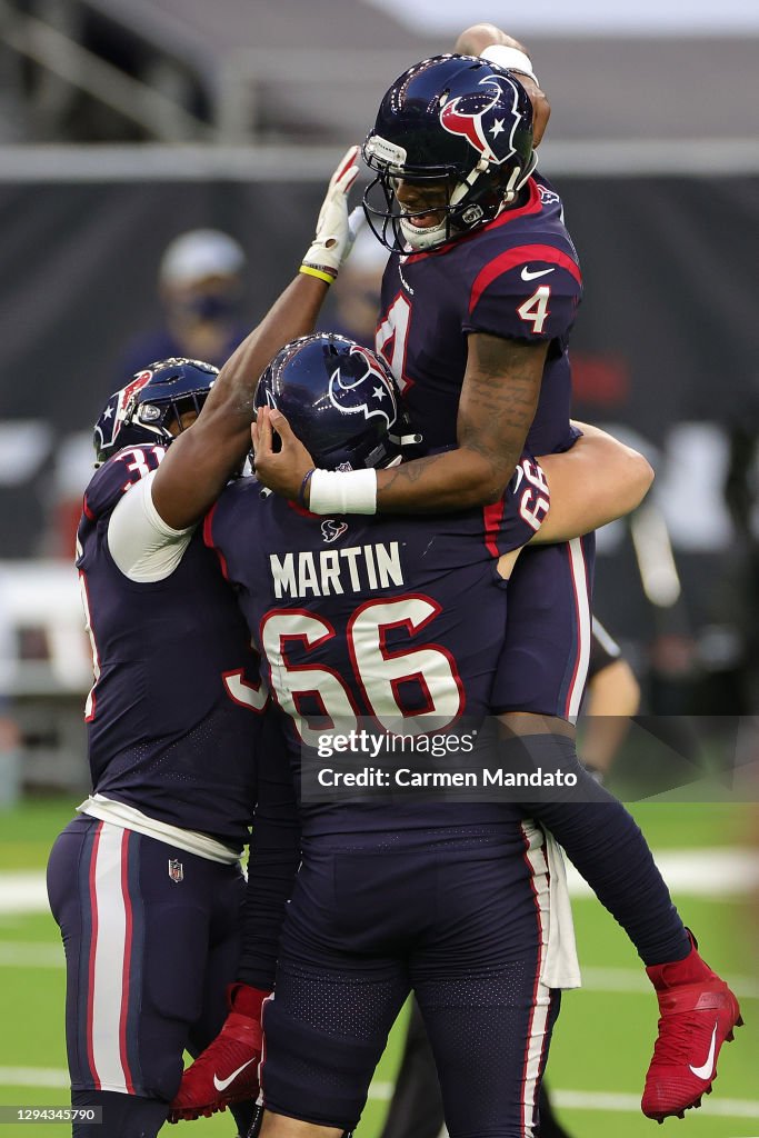 Tennessee Titans v Houston Texans