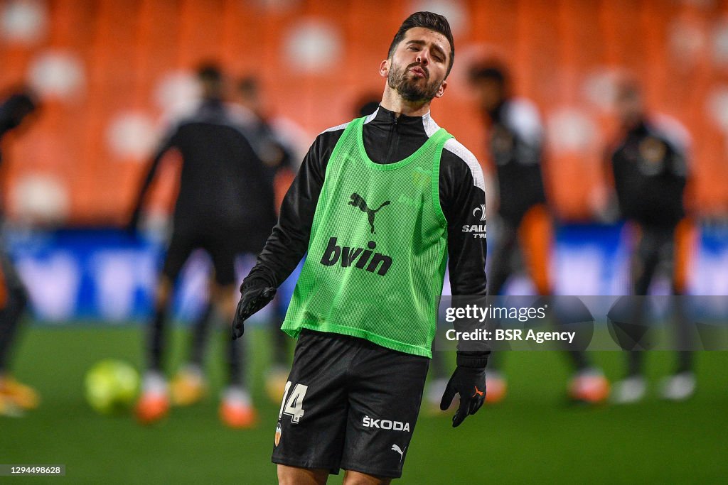 Valencia CF v Cadiz CF - La Liga Santander