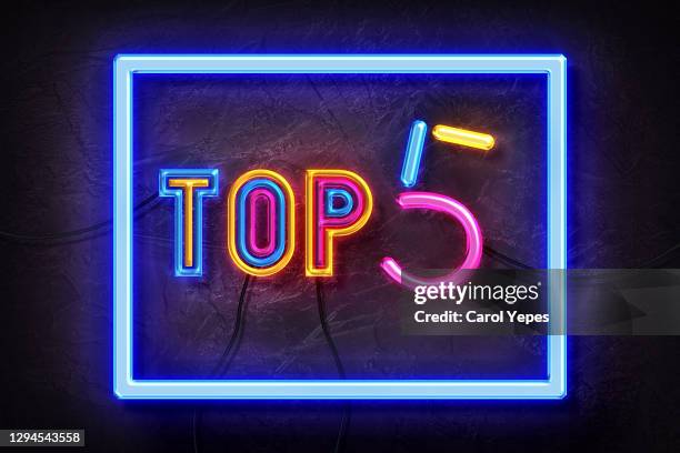 top  5 text in neon style - neon speech bubble stock-fotos und bilder