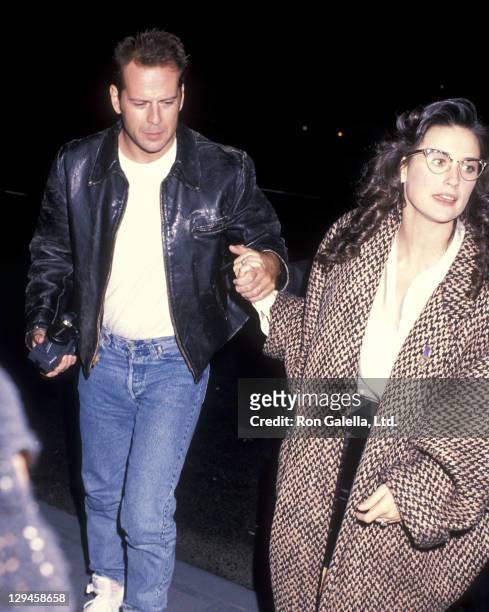 Actor Bruce Willis and actress Demi Moore attend the "Saturday Night Live" After Party on November 12, 1988 at 43rd Street Bar in New York City.