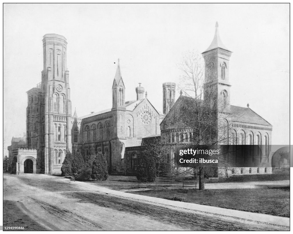 Antique photograph: Smithsonian Institution, Washington DC