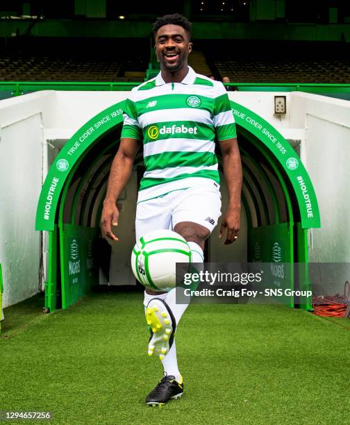 Celtic's new signing Kolo Toure is unveiled