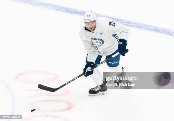 Brogan Rafferty Brogan Rafferty Photos and Premium High Res Pictures - Getty Images