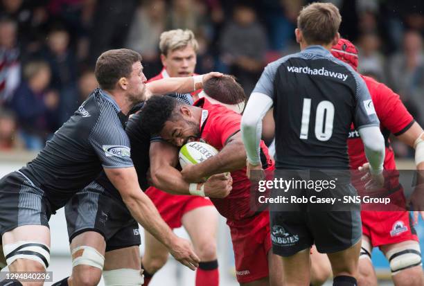 Darryl Marfo in action for Edinburgh.