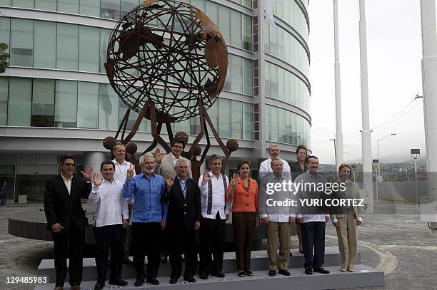 80 El Salvador Carlos Castaneda Stock Photos, HighRes Pictures, and