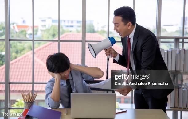 Employee Absence Photos and Premium High Res Pictures - Getty Images