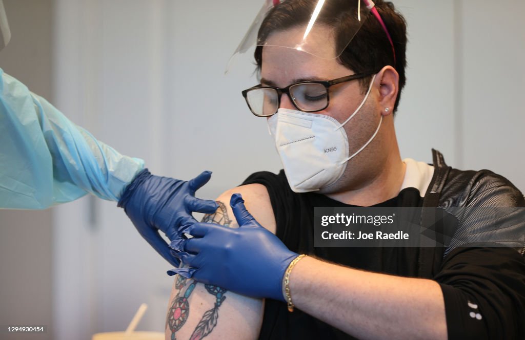 Florida Nursing Home Residents Receive 2nd COVID-19 Vaccination