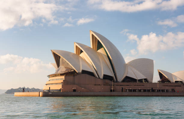 sydney opera house in the morning sun - sydney opera house stock pictures, royalty-free photos & images