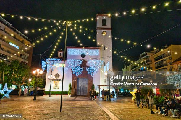 church of nuestra señora del rosario coronada - fuengirola - spain - fuengirola stockfoto's en -beelden