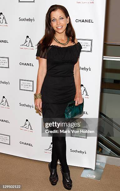 Wendy Diamond attends The New York Academy of Art's 20th Annual Take Home a Nude benefit at Sotheby's on October 17, 2011 in New York City.