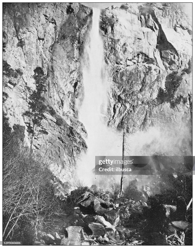 Fotografía antigua: Bridalveil Fall, Yosemite