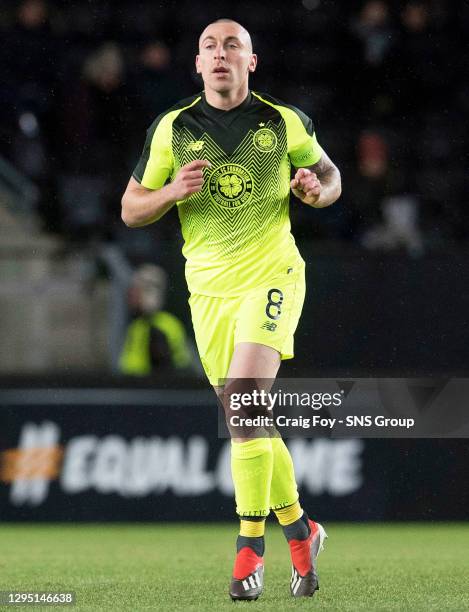 V CELTIC .TRONDHEIM - NORWAY.Scott Brown in action for Celtic