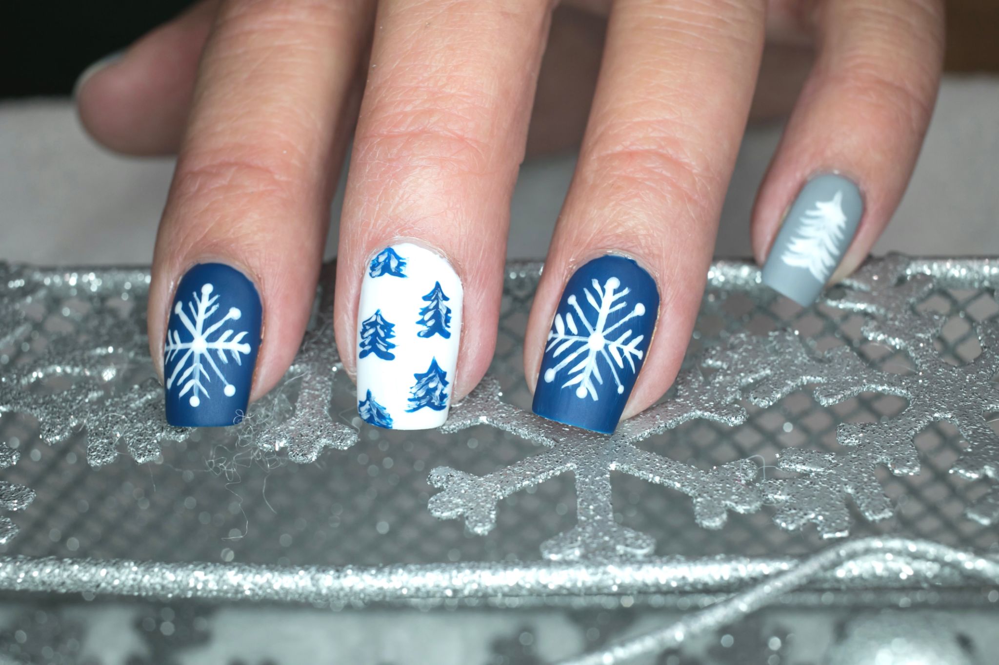 fall winter nails
