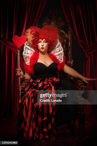 queen of hearts type character - alice by heart stock pictures, royalty-free photos & images