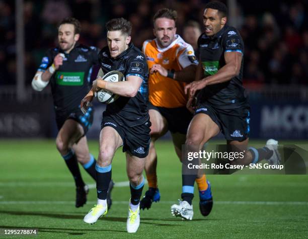 V TOYOTA CHEETAHS. SCOTSTOUN STADIUM - GLASGOW. Henry Pyrgos in action for Glasgow Warriors.