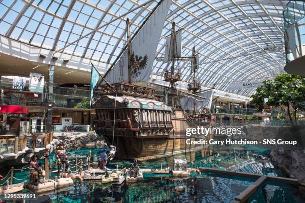 151 West Edmonton Mall Stock Photos, High-Res Pictures, and Images