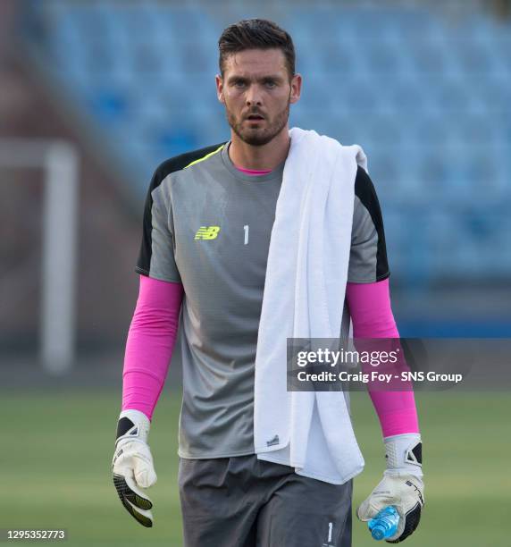 V CELTIC .YEREVAN - ARMENIA.Craig Gordon in action for Celtic