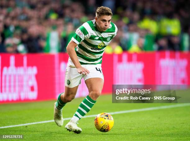 V AEK ATHENS . CELTIC PARK - GLASGOW . James Forrest in action for Celtic.