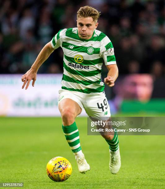 V AEK ATHENS . CELTIC PARK - GLASGOW . James Forrest in action for Celtic.