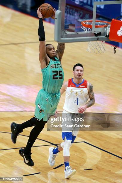 Washington of the Charlotte Hornets dunks the ball during a NBA game against the New Orleans Pelicans at Smoothie King Center on January 08, 2021 in...