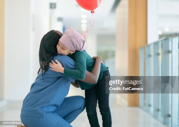 bedankt dat je mijn verpleegster bent! - nurse child stockfoto's en -beelden