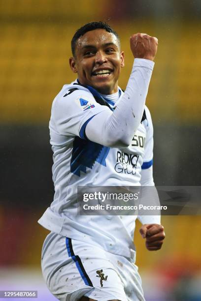 Luis Muriel of Atalanta celebrates after scoring their sides fourth goal during the Serie A match between Benevento Calcio and Atalanta BC at Stadio...